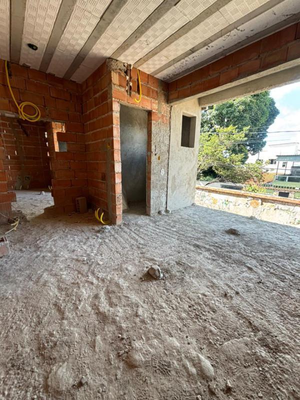 Casa, Planalto, 3 Quartos, 2 Vagas, 1 Suíte