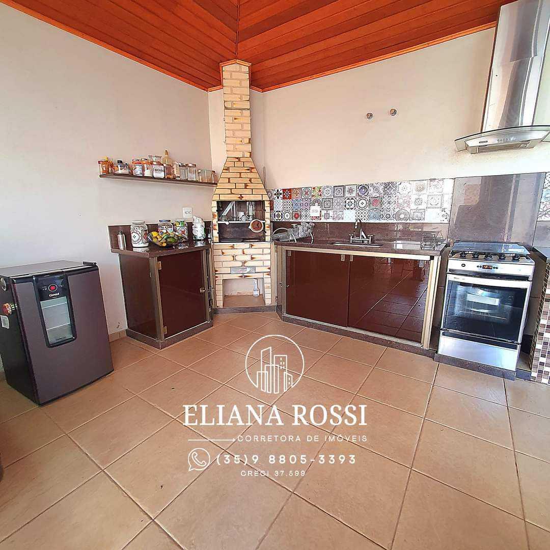 Casa, Parque São José, 3 Quartos, 4 Vagas, 3 Suítes