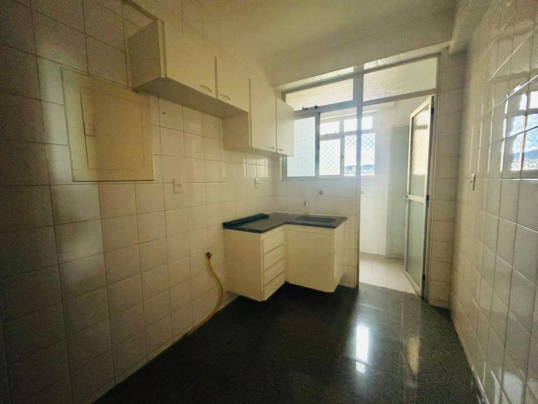 Apartamento, Sagrada Família, 3 Quartos, 1 Vaga, 1 Suíte