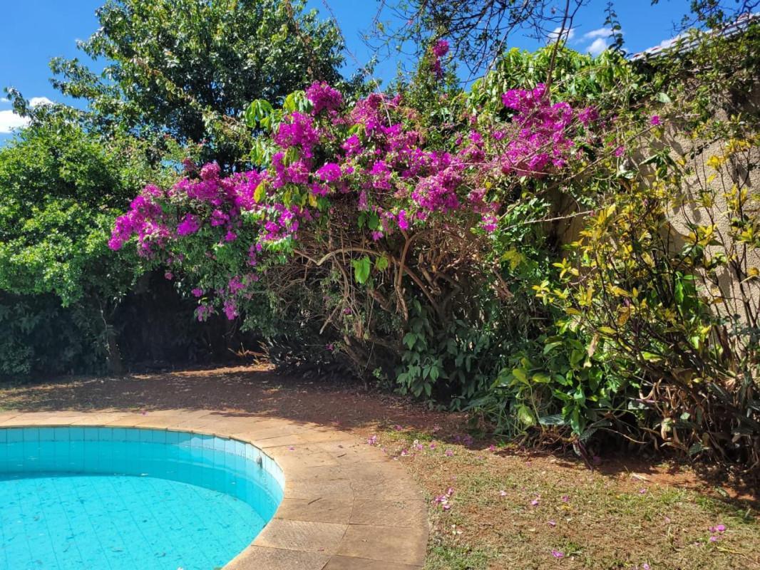 Casa, Vila Olímpica, 4 Quartos, 6 Vagas, 1 Suíte
