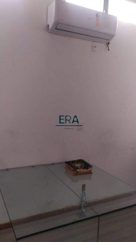 Sala, Savassi, 0 Quarto, 3 Vagas