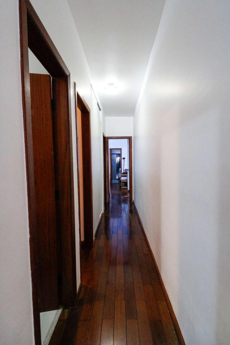 Casa, Buritis, 2 Quartos, 2 Vagas, 1 Suíte