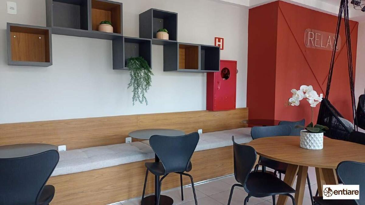 Apartamento, Jardim dos Comerciários, 2 Quartos, 1 Vaga