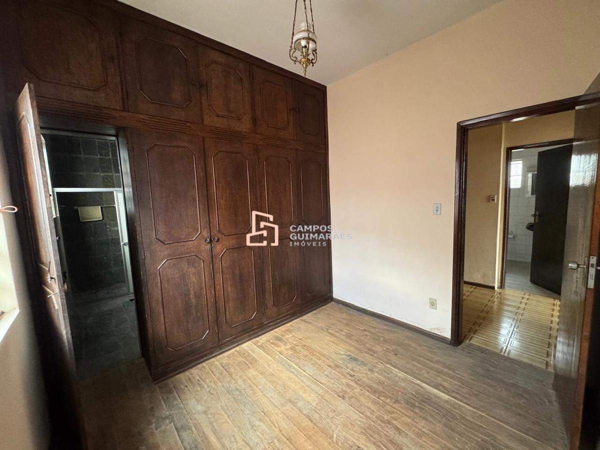 Casa, Centro, 3 Quartos, 1 Vaga, 1 Suíte