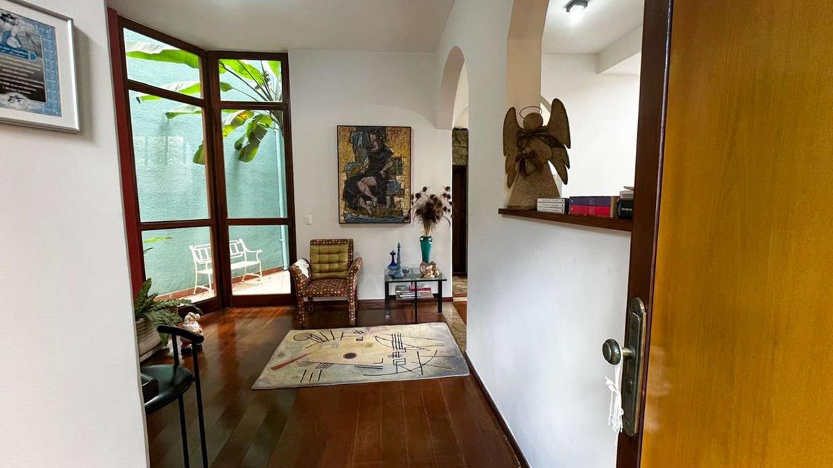 Casa, São Lucas, 4 Quartos, 5 Vagas, 3 Suítes