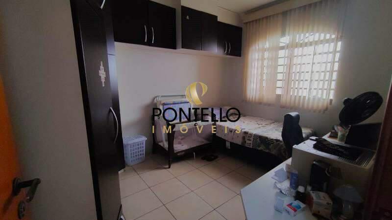 Casa, Serrano, 3 Quartos, 2 Vagas, 1 Suíte