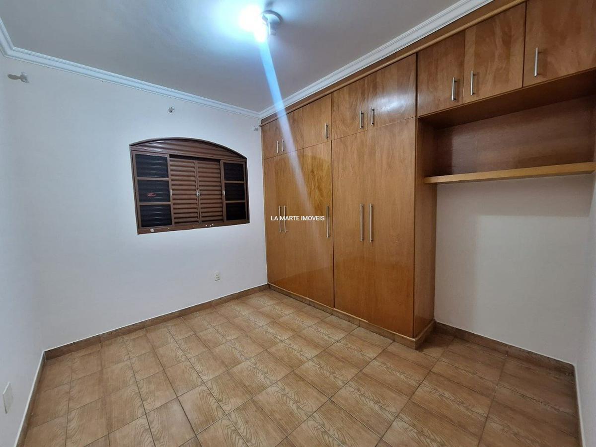 Casa, Jardim Riacho das Pedras, 3 Quartos, 4 Vagas, 2 Suítes