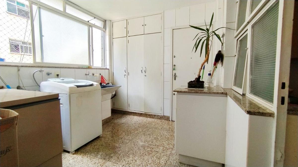 Apartamento, Lourdes, 4 Quartos, 2 Vagas, 1 Suíte