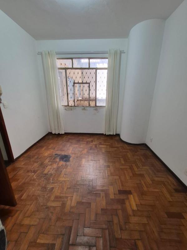 Apartamento, Centro, 2 Quartos, 0 Vaga