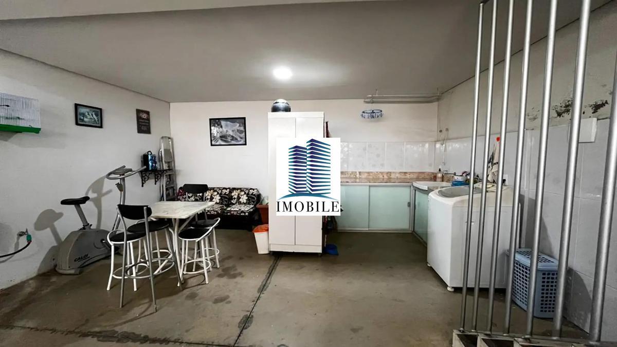 Casa, Santa Efigênia, 3 Quartos, 2 Vagas, 2 Suítes
