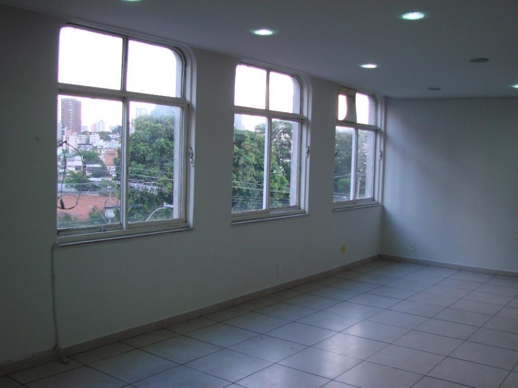 Sala, Santa Efigênia, 0 Quarto, 0 Vaga