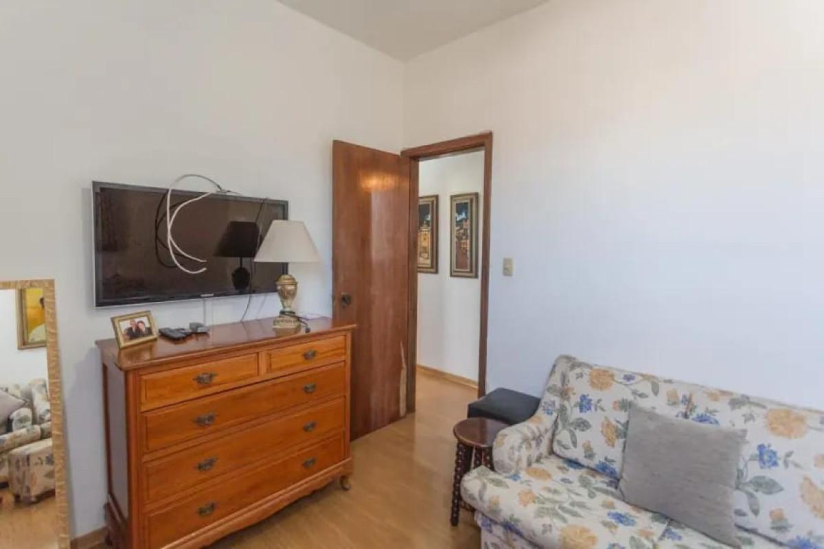 Apartamento, Vila Paris, 4 Quartos, 2 Vagas, 1 Suíte