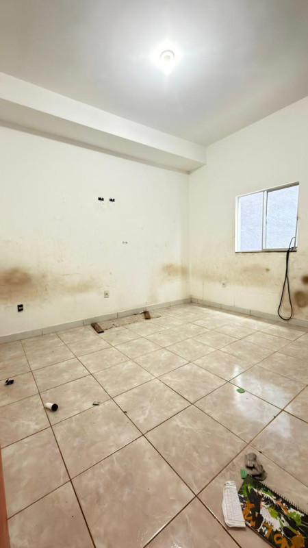 Casa, Milanez, 2 Quartos, 0 Vaga