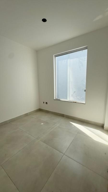 Casa, Jardim das Flores, 2 Quartos, 1 Vaga