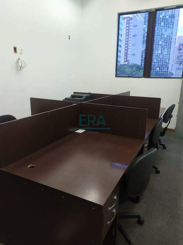 Sala, Savassi, 0 Quarto, 4 Vagas