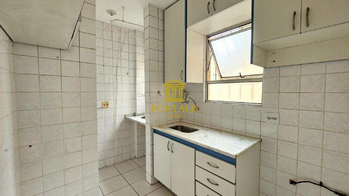 Apartamento, Sagrada Família, 3 Quartos, 1 Vaga, 1 Suíte