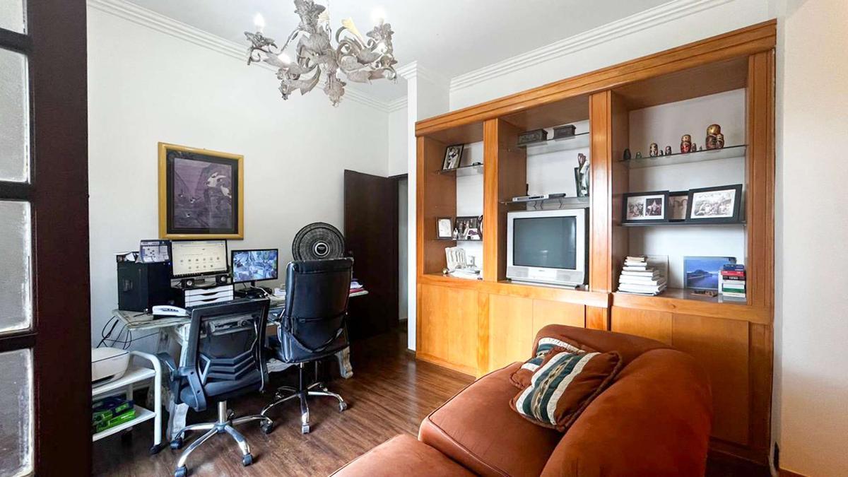 Casa, Comiteco, 5 Quartos, 6 Vagas, 2 Suítes