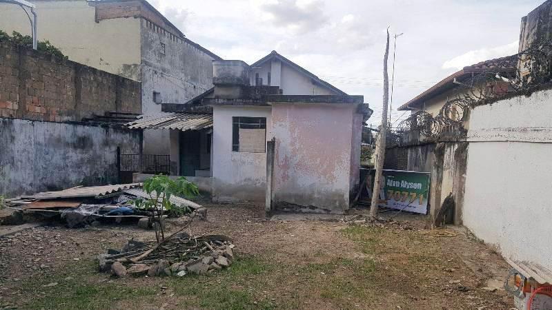 Lote, Santa Efigênia, 3 Quartos, 0 Vaga