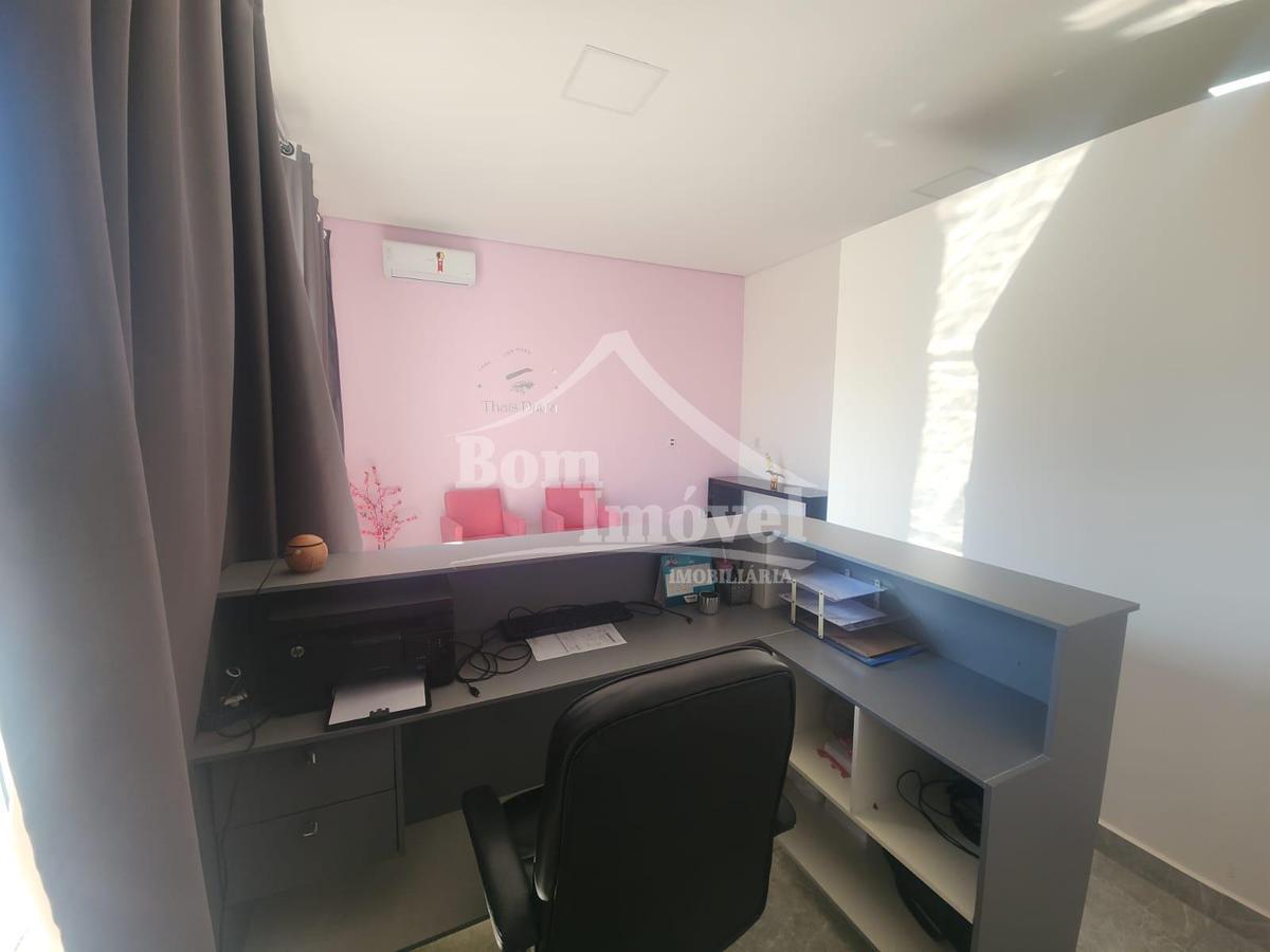 Andar, Centro, 0 Quarto, 0 Vaga