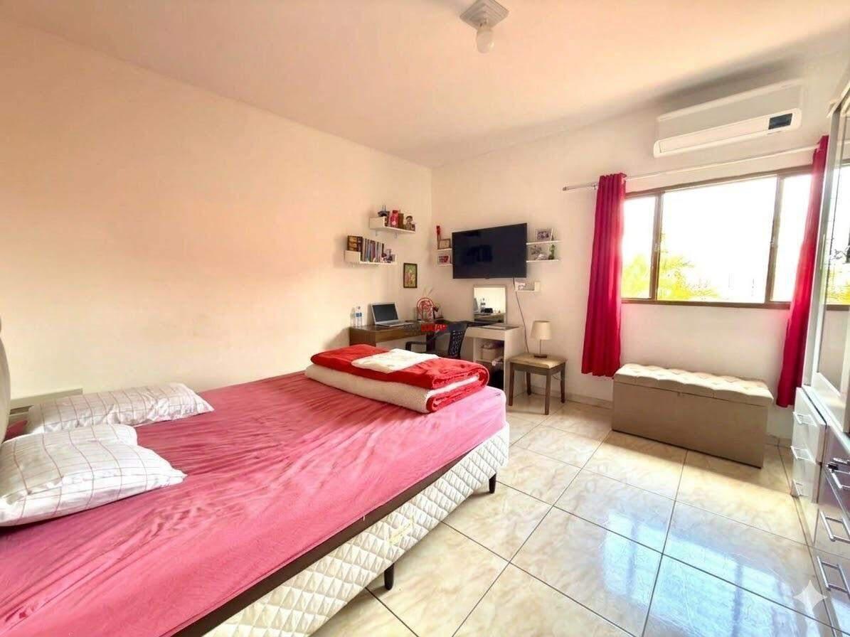 Casa, Diamante, 3 Quartos, 5 Vagas, 1 Suíte