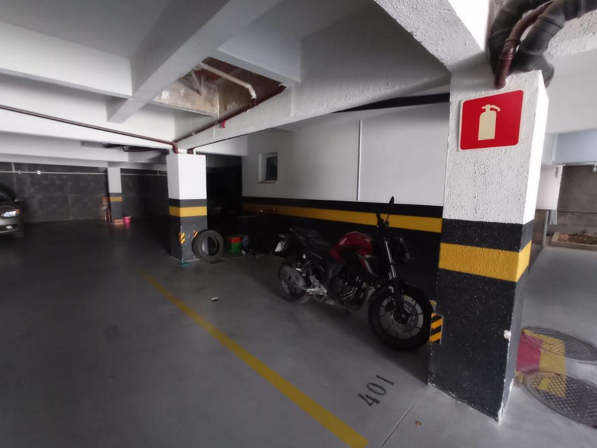 Apartamento, Pirajá, 2 Quartos, 1 Vaga