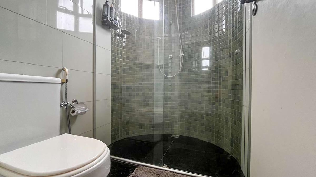 Casa, Paquetá, 4 Quartos, 5 Vagas, 2 Suítes