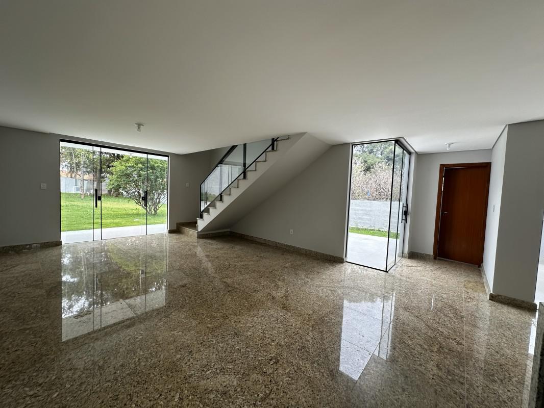 Casa, Chácara Contagem, 3 Quartos, 4 Vagas, 1 Suíte