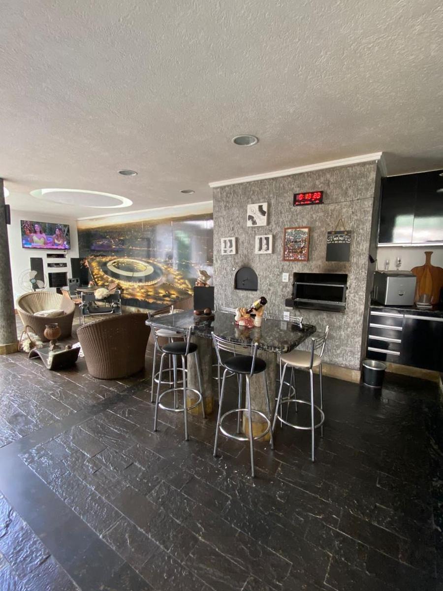 Casa, Europa, 4 Quartos, 4 Vagas, 3 Suítes