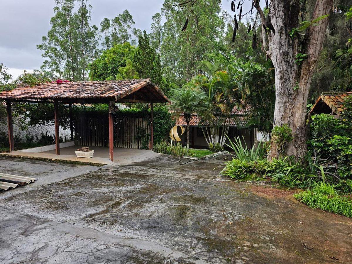 Fazenda, Centro, 4 Quartos, 6 Vagas