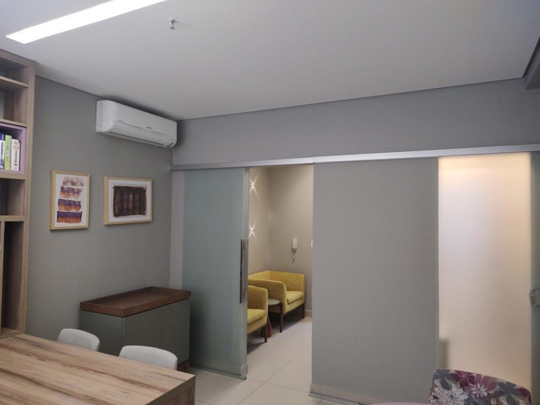 Sala, Barro Preto, 0 Quarto, 1 Vaga