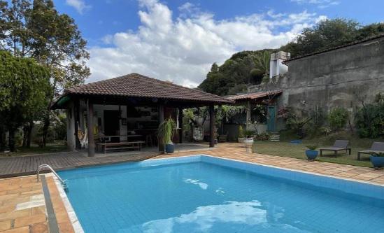 Casa, Bandeirantes (pampulha), 4 Quartos, 6 Vagas, 3 Suítes