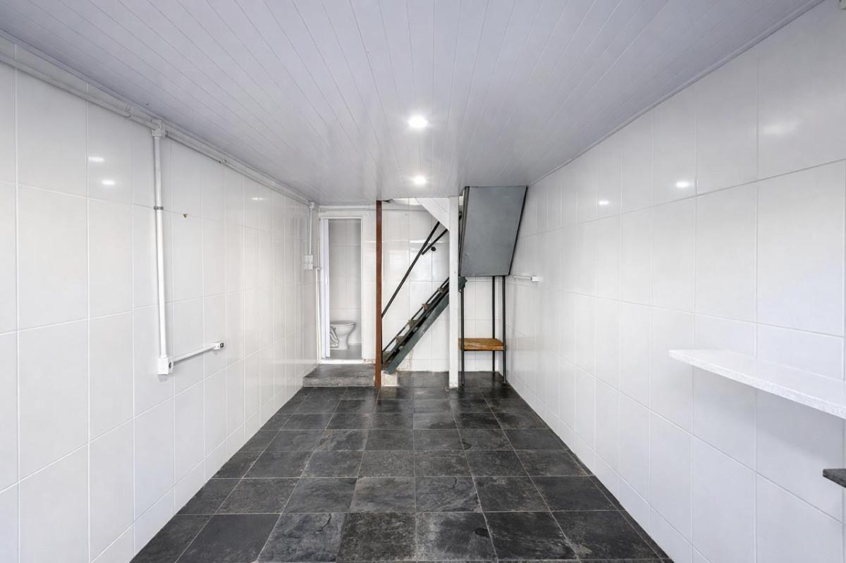 Andar, Aeroporto, 0 Quarto, 0 Vaga