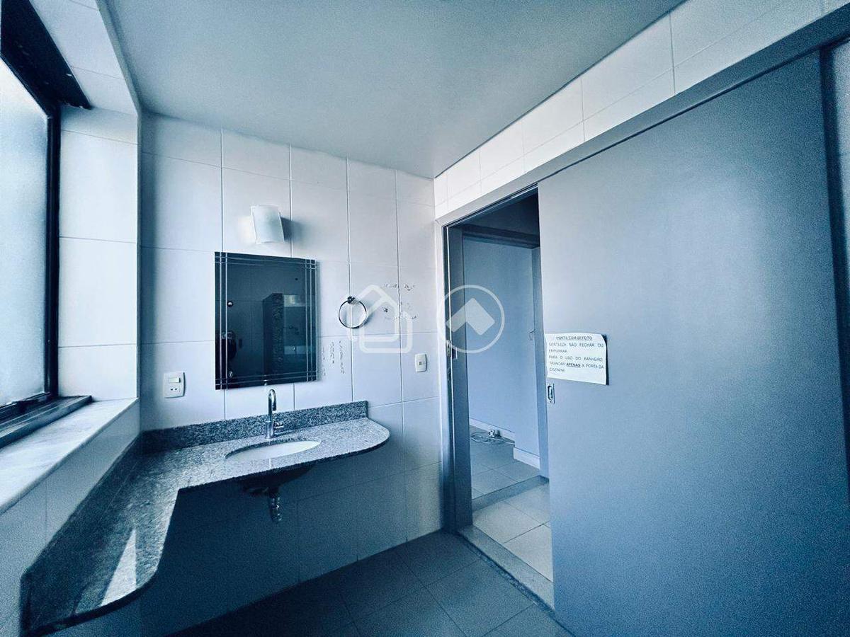 Sala, Estoril, 2 Vagas