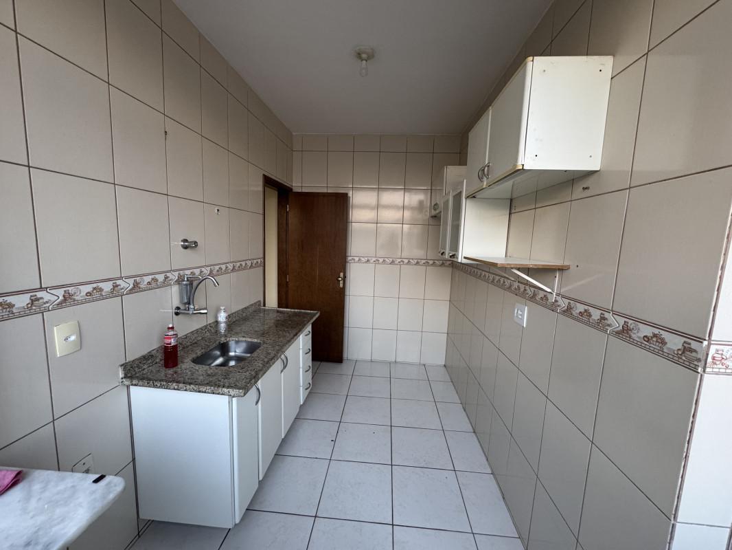 Apartamento, Sagrada Família, 3 Quartos, 2 Vagas, 1 Suíte