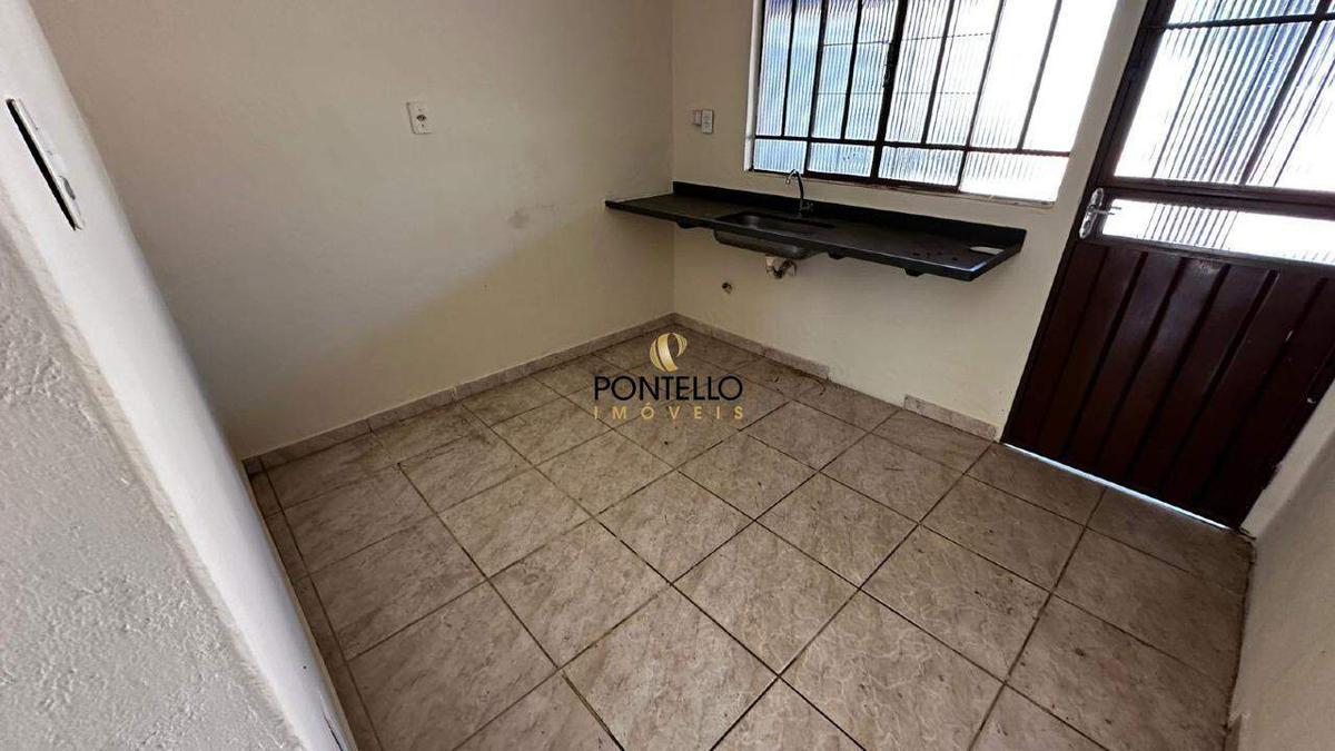 Casa, Verde Vale, 2 Quartos, 3 Vagas