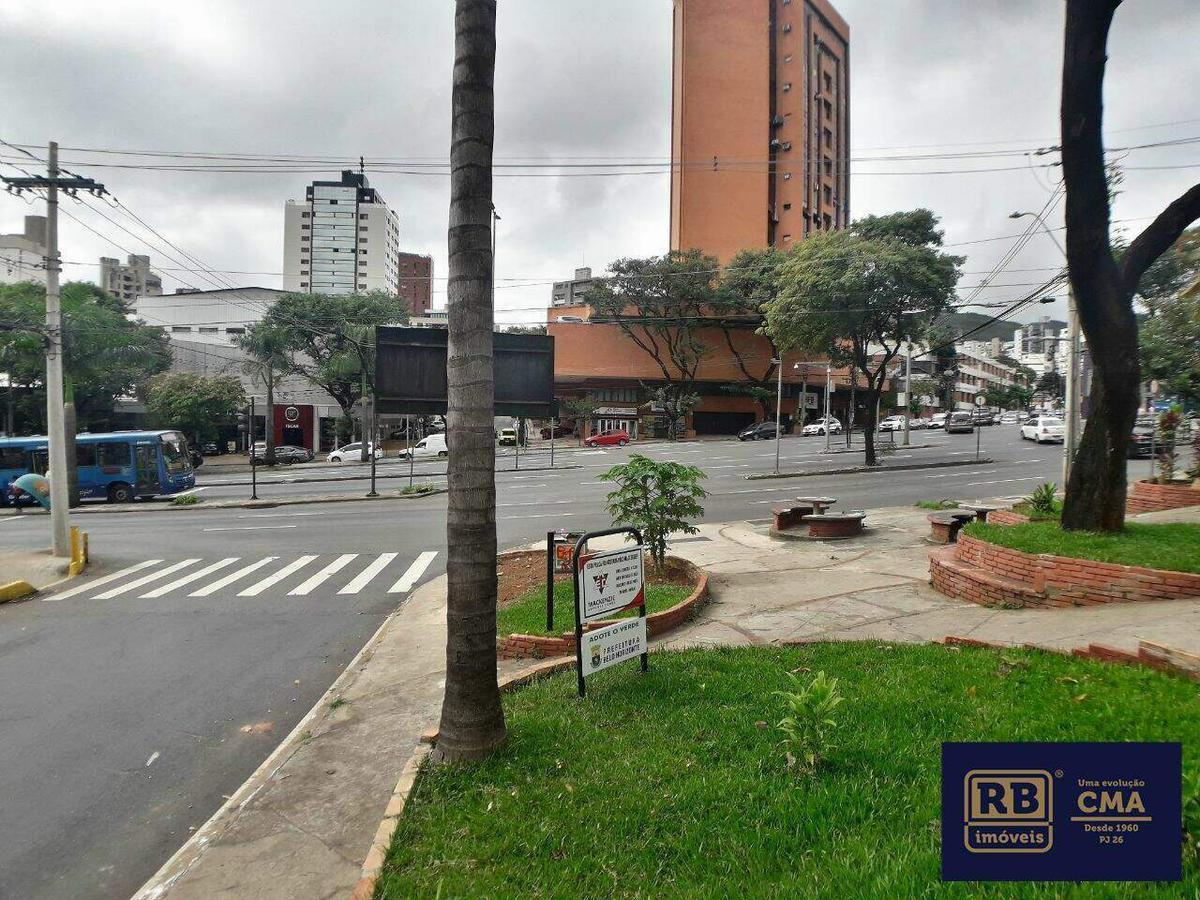 Prédio, Carmo, 0 Quarto, 20 Vagas