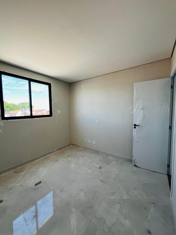 Apartamento, Santa Cruz Industrial, 3 Quartos, 2 Vagas, 1 Suíte