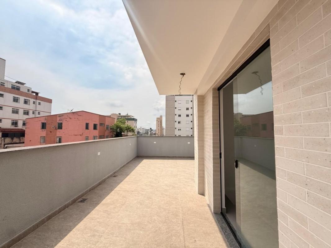 Cobertura, Sagrada Família, 3 Quartos, 2 Vagas, 1 Suíte