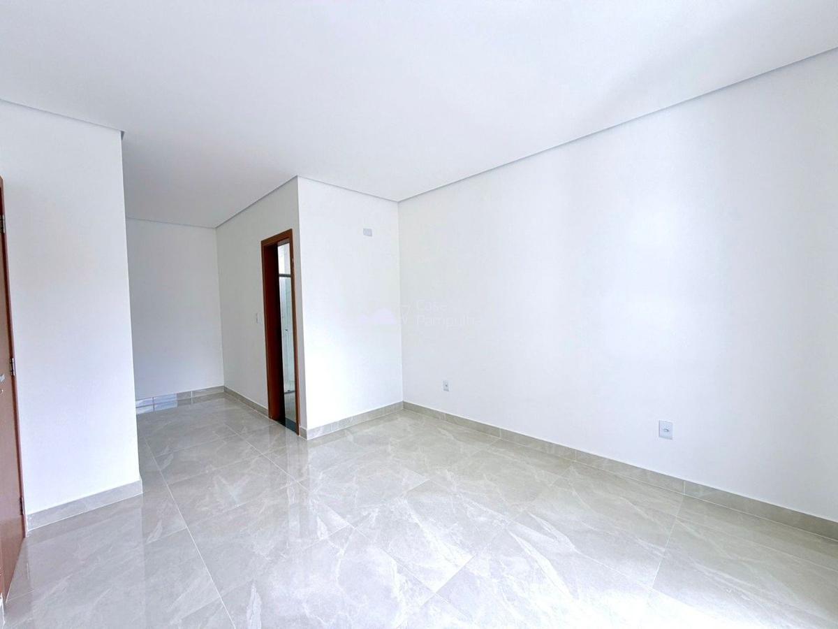 Casa, Trevo, 3 Quartos, 2 Vagas, 1 Suíte
