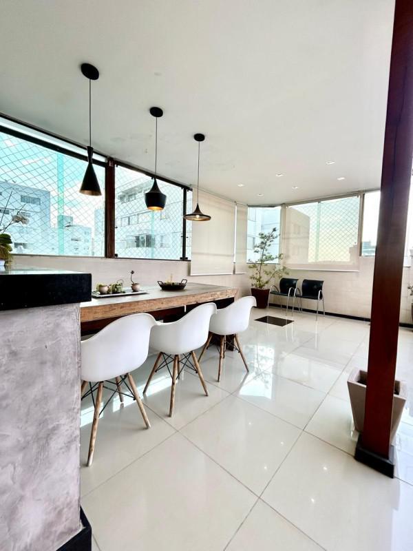 Cobertura, Castelo, 4 Quartos, 2 Vagas, 1 Suíte