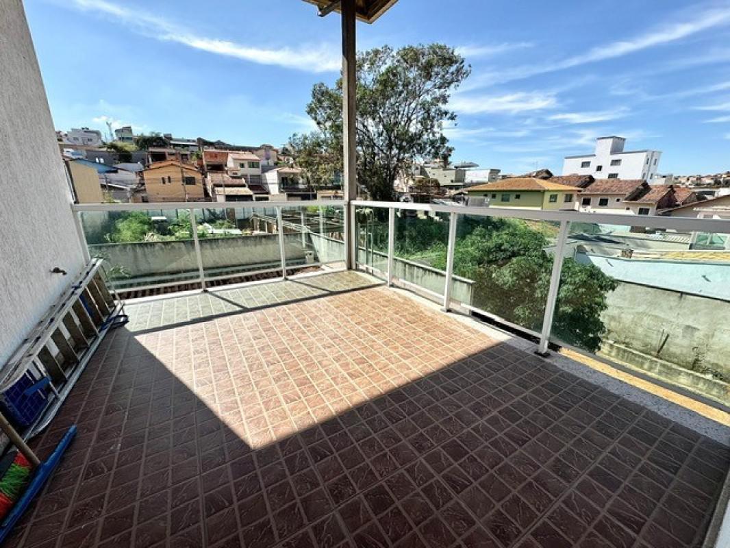 Casa, Parque Xangri-lá, 4 Quartos, 8 Vagas, 2 Suítes