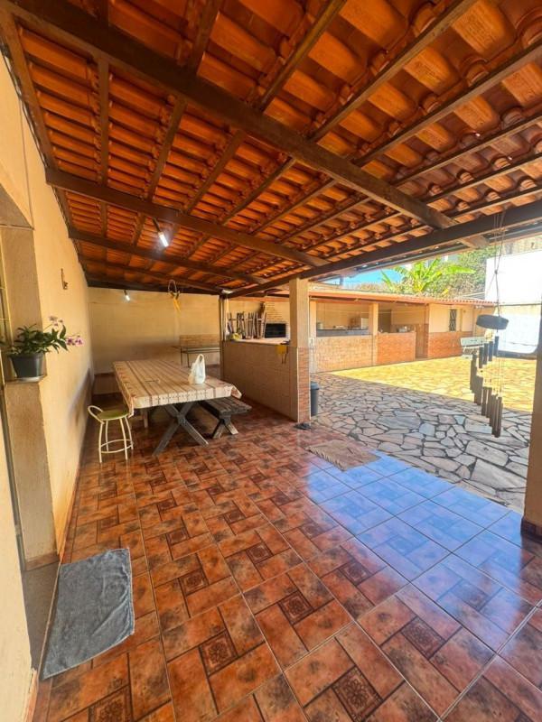 Fazenda, Bom Jardim, 3 Quartos, 2 Vagas, 1 Suíte