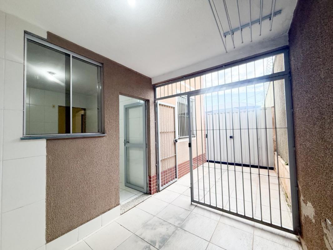 Apartamento, Parque Turistas, 2 Quartos, 1 Vaga