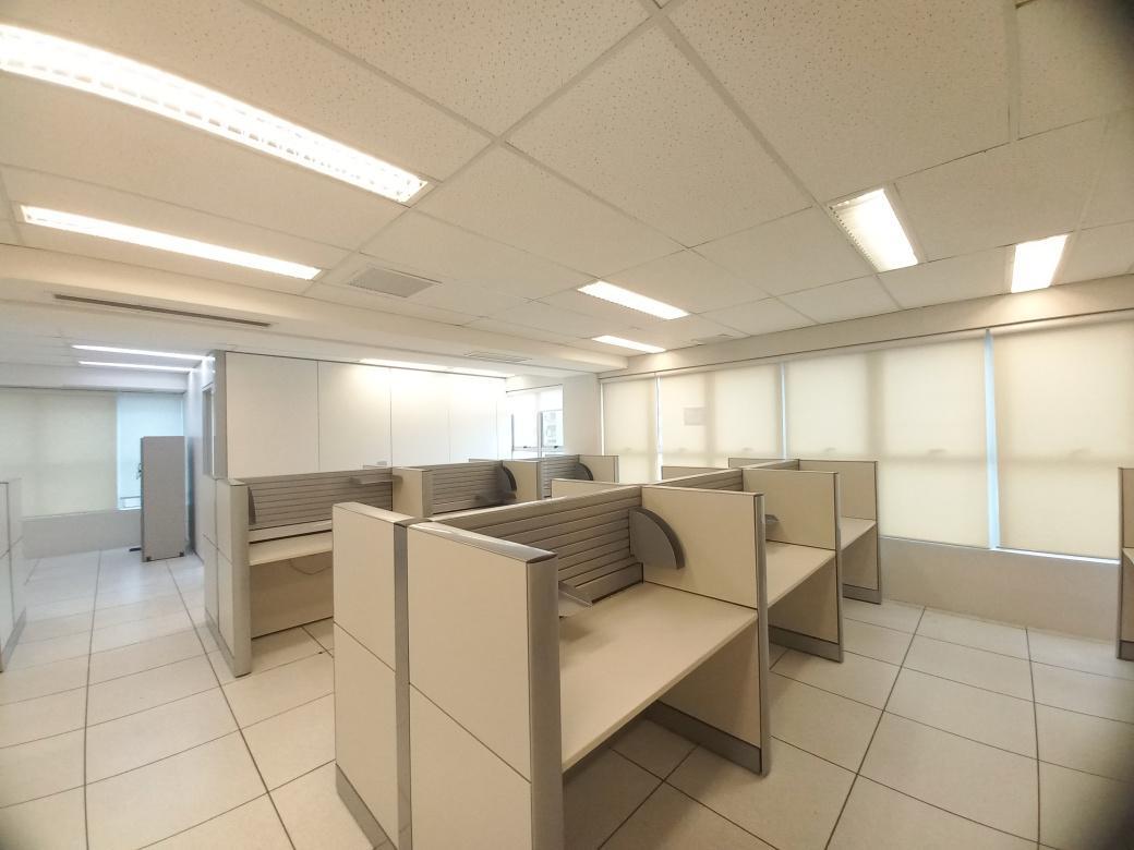 Sala, Savassi, 0 Quarto, 2 Vagas