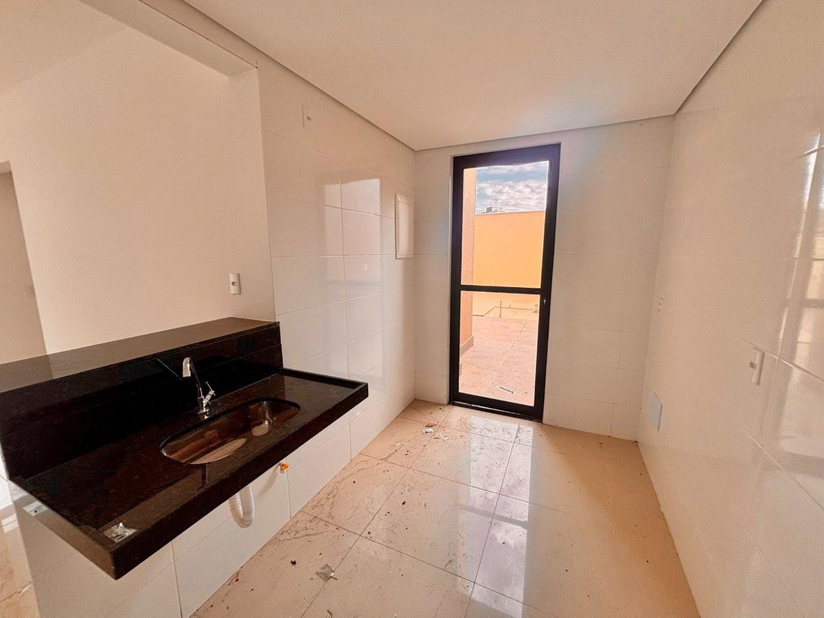 Apartamento, Serrano, 2 Quartos, 1 Vaga