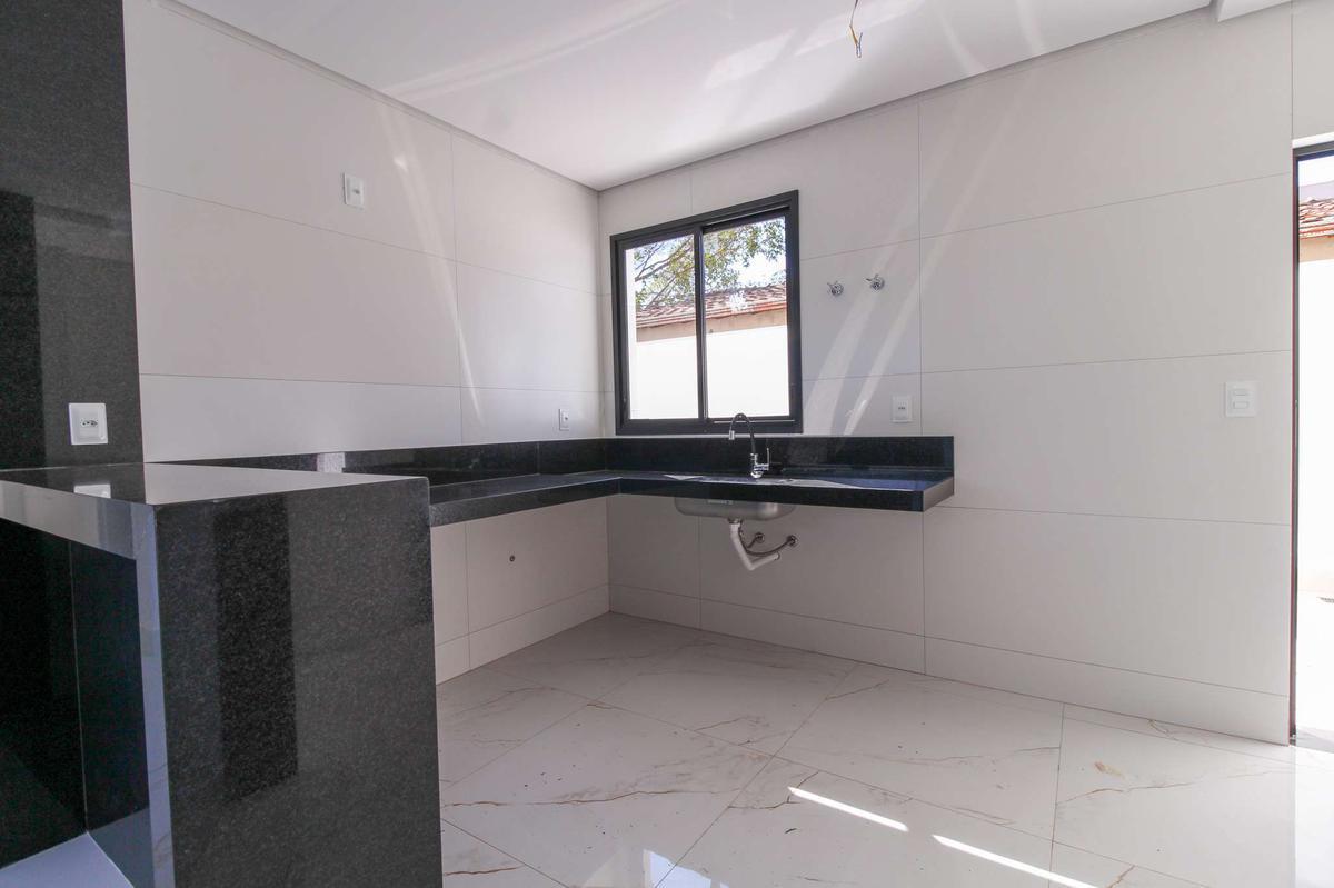 Apartamento, Planalto, 3 Quartos, 2 Vagas, 1 Suíte