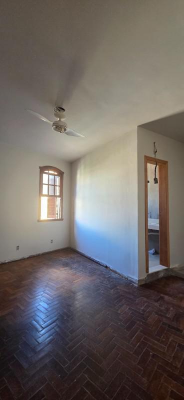 Casa, Floresta, 5 Quartos, 3 Vagas, 1 Suíte