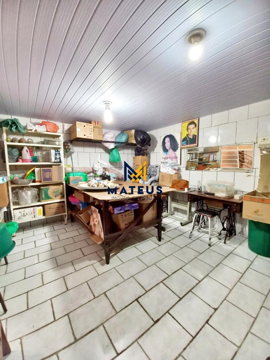 Casa, Caiçaras, 2 Quartos, 0 Vaga