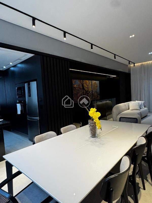 Casa, Nova Granada, 5 Quartos, 4 Vagas, 2 Suítes