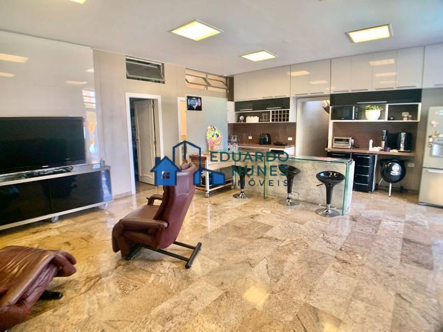 Casa, Cidade Jardim, 7 Quartos, 12 Vagas, 3 Suítes